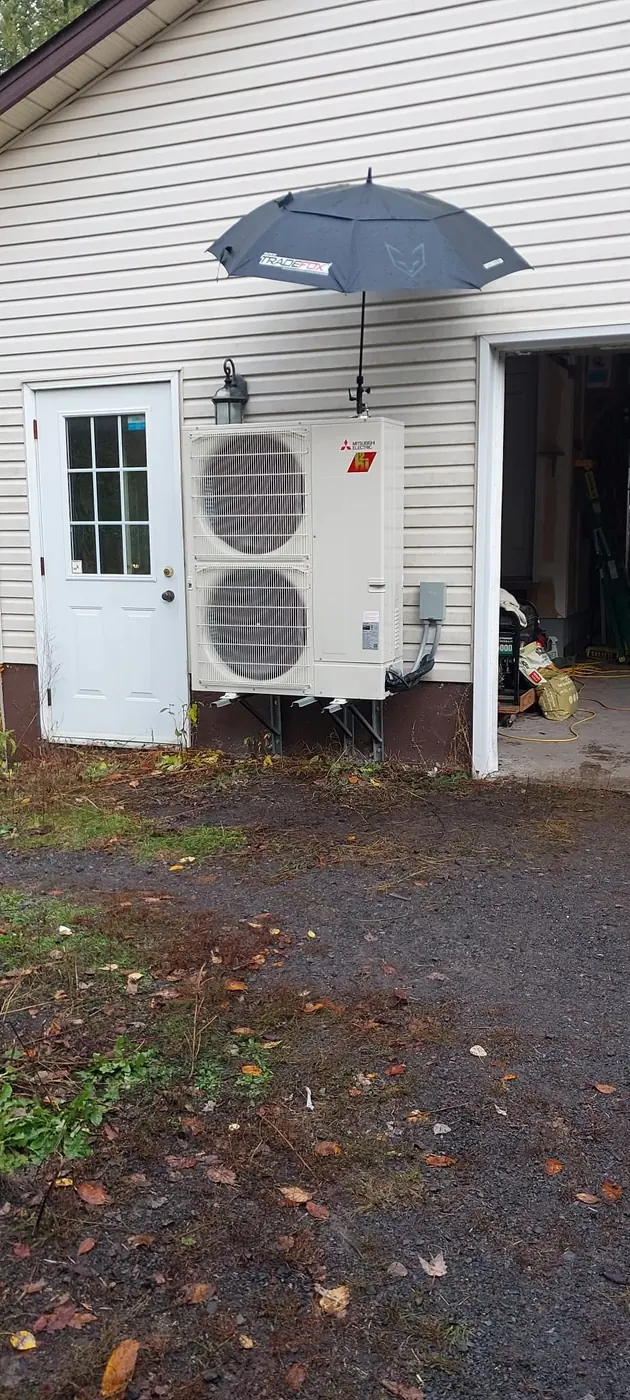 Mitsubishi ZUBA Central heat pump installed in Ottawa