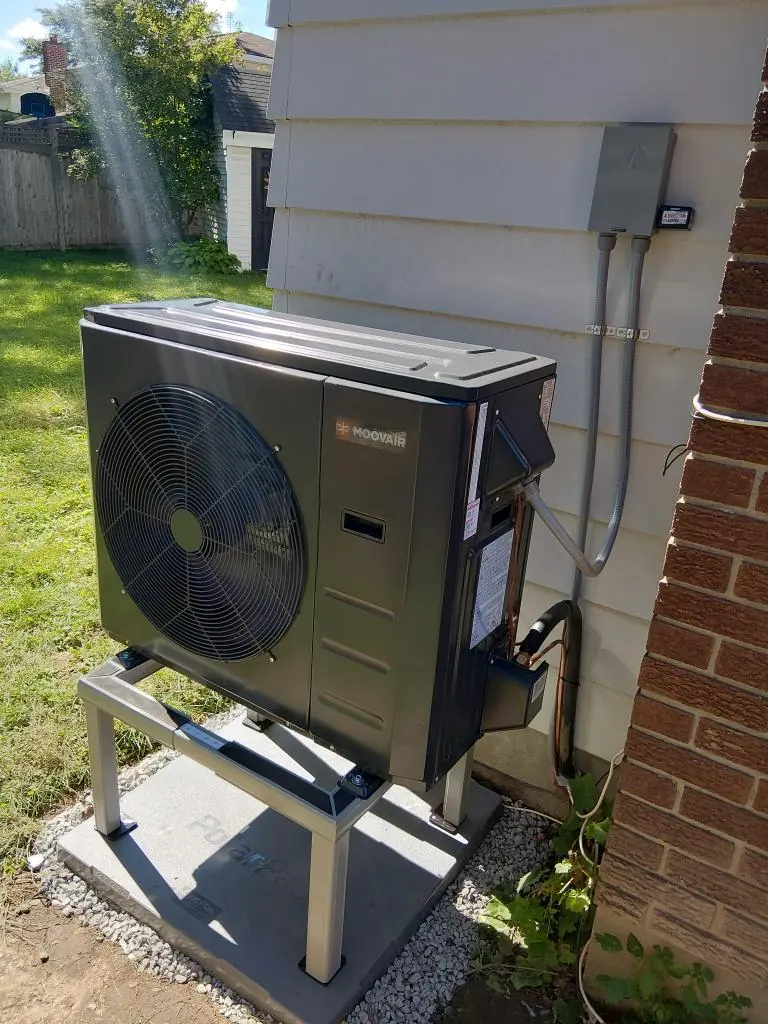 Cold-climate heat pump installed at an Ottawa-area home