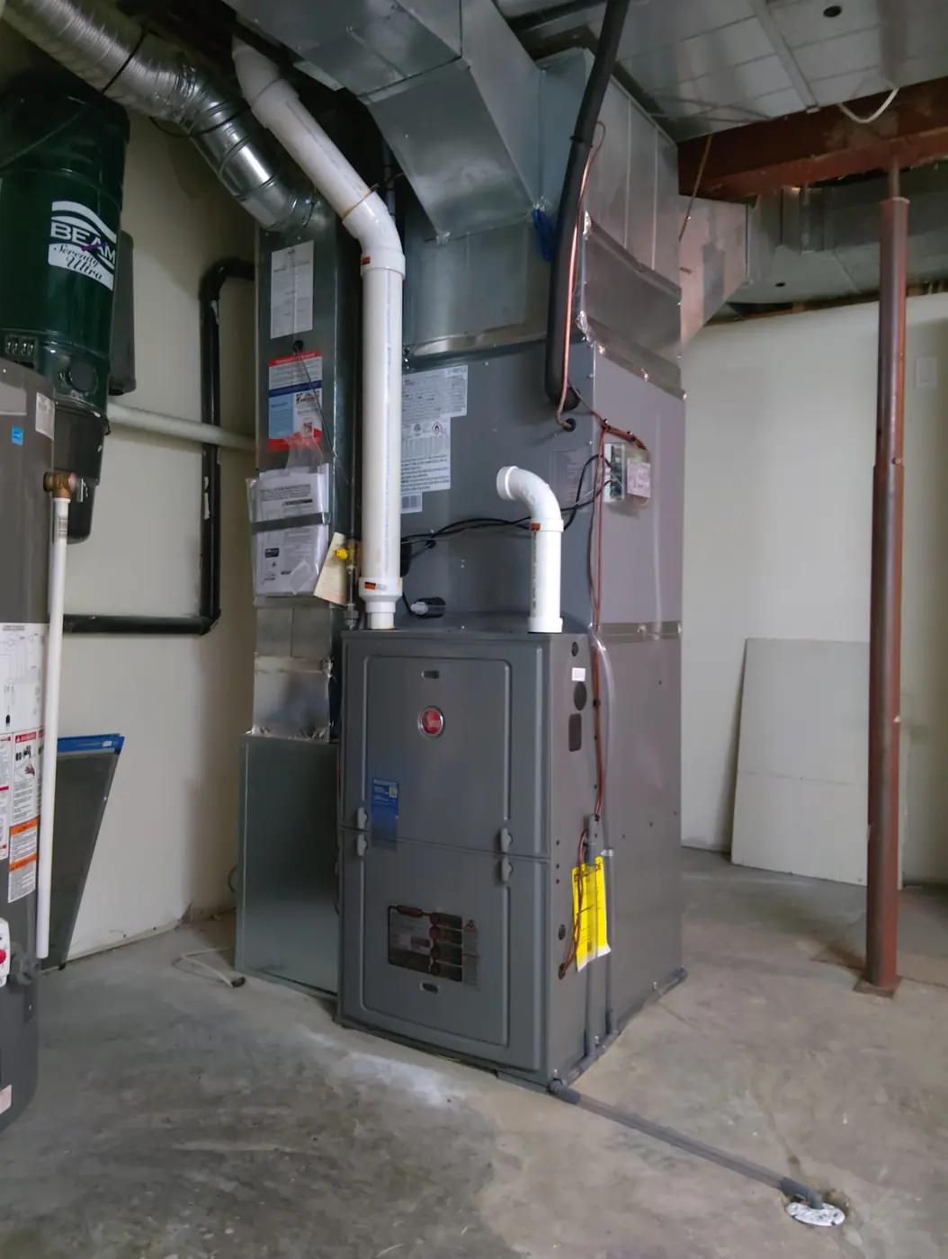 Heat pump and furnace installation at an Ottawa-area home